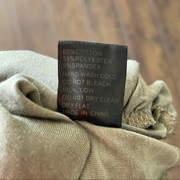 BOHO KNIT TOP. Sz L - Picture 7 of 7